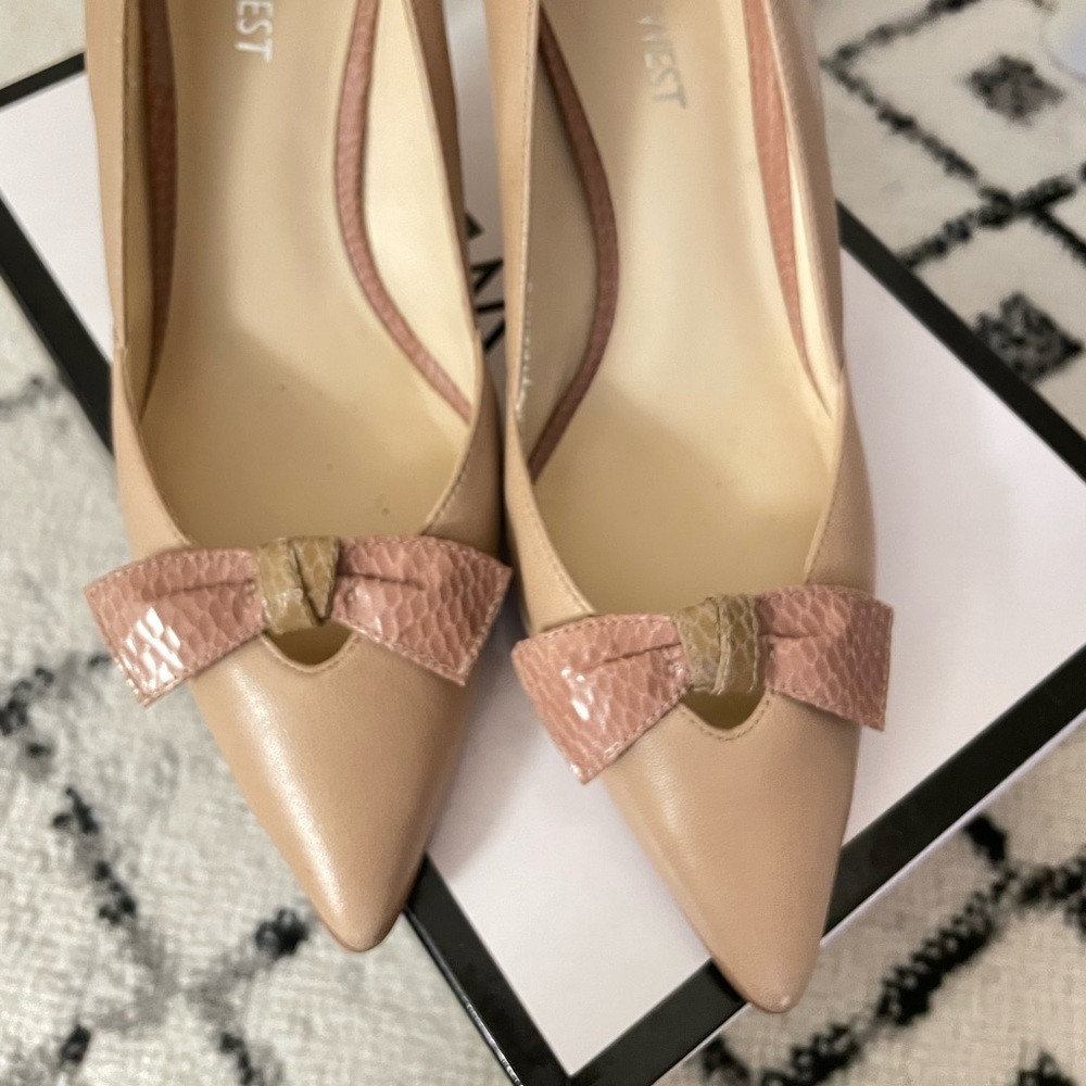 Nine West Pink Heels with bows